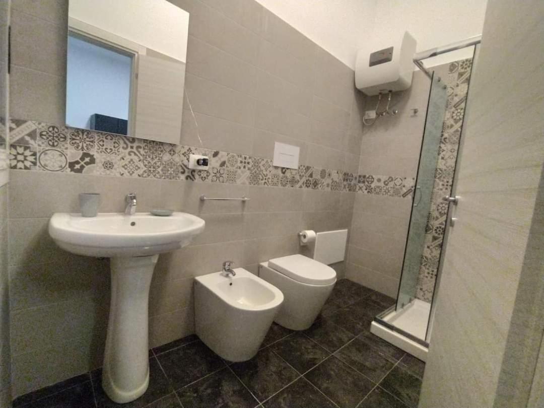 La Rondine Bed Otel Ficarazzi Dış mekan fotoğraf